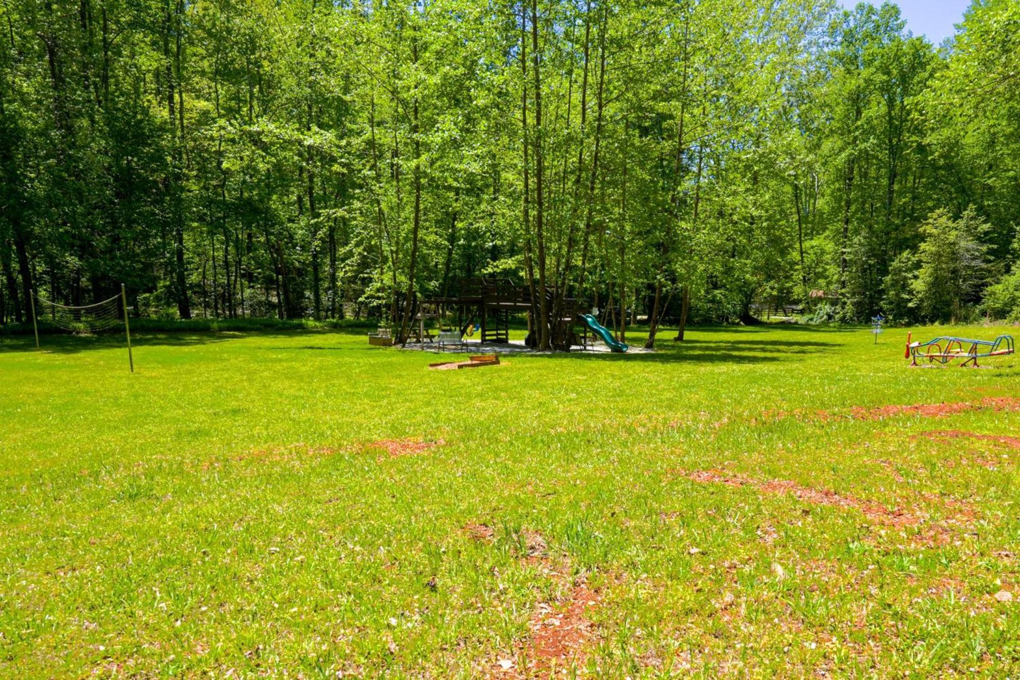 The Big Little Cabin - Hot Tub & Playground داهلونغا المظهر الخارجي الصورة