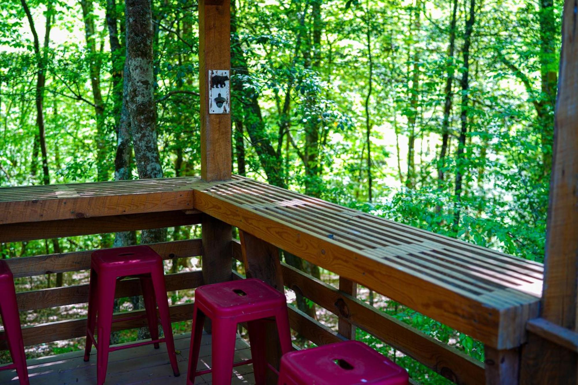 The Big Little Cabin - Hot Tub & Playground داهلونغا المظهر الخارجي الصورة
